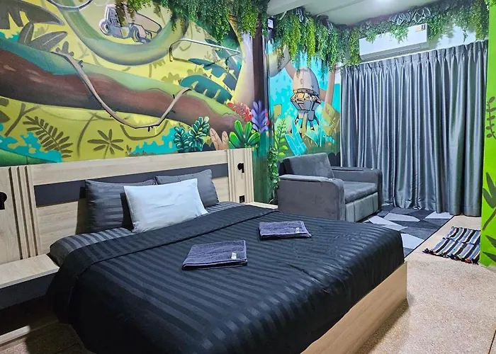 Urban Jungle Social Хостел