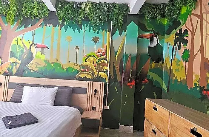 Urban Jungle Social Хостел Бангкок